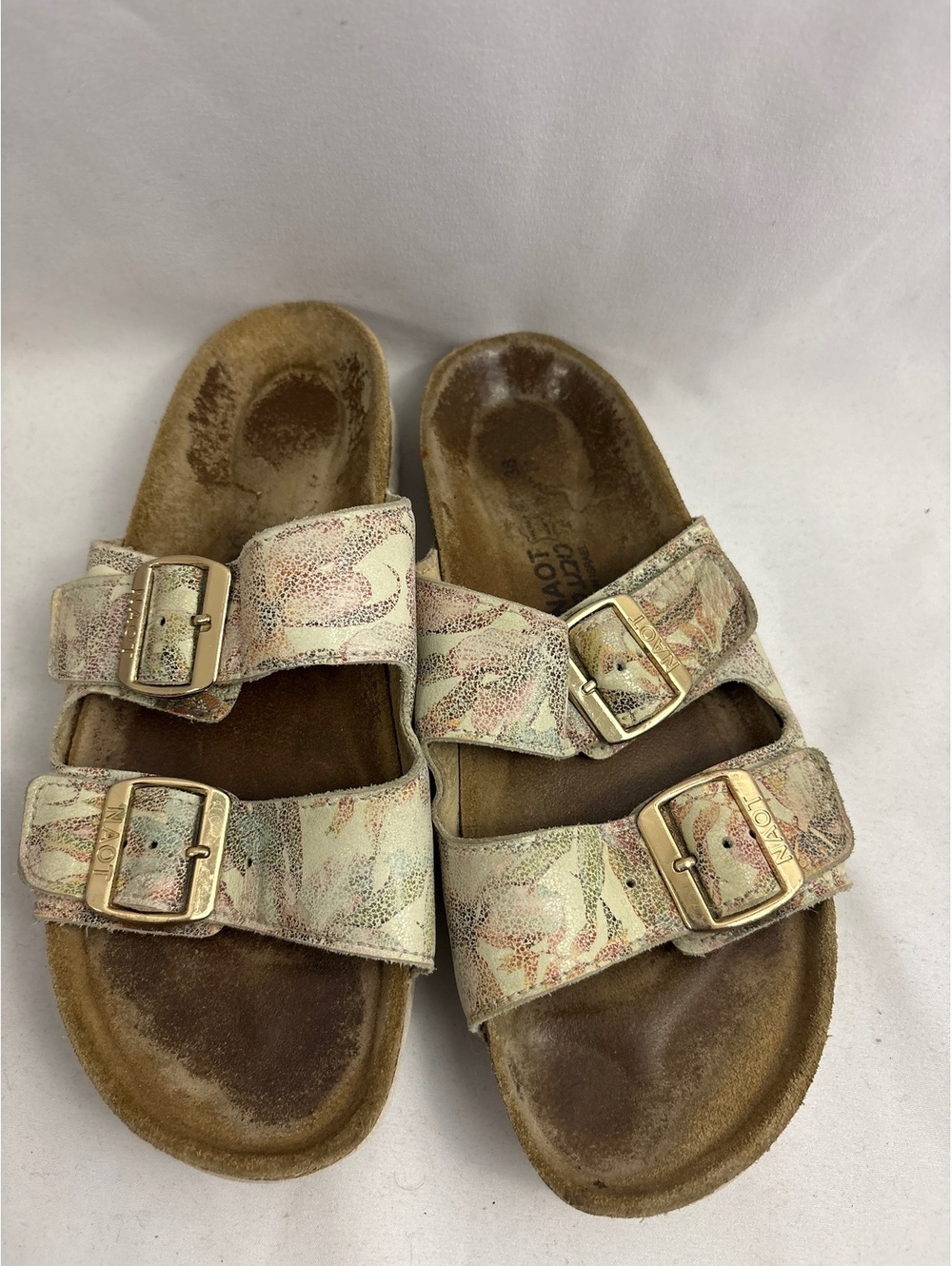 Naot Santa Barbara Womens Sandals Size 38 US 7 Light Color Floral Leaf Pattern